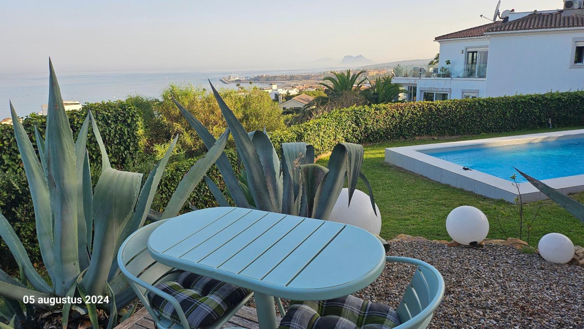 Casa Domino Torreguadiaro Apartment Sotogrande